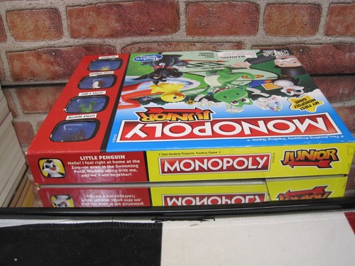 Monopoly Jr Board Game Ages 5+ New, Dinosaur, Duck, Dog, Penguin Tokens, Easy - Picture 5 of 7