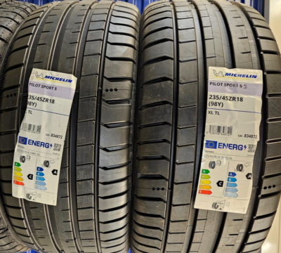 Yuki　E-43 2X NEW MICHELIN PILOT SPORT 5 235/45 ZR18 XL 98Y UHP TYRES 235 45