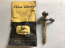 Oem Nos John Deere M 40 320 330 Carburetor Throttle Shaft 13-831 13 831 V2-1