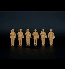 1/72 East German Standing Soldier Guard Pose Person 6Pcs Plain Miniature Soldier