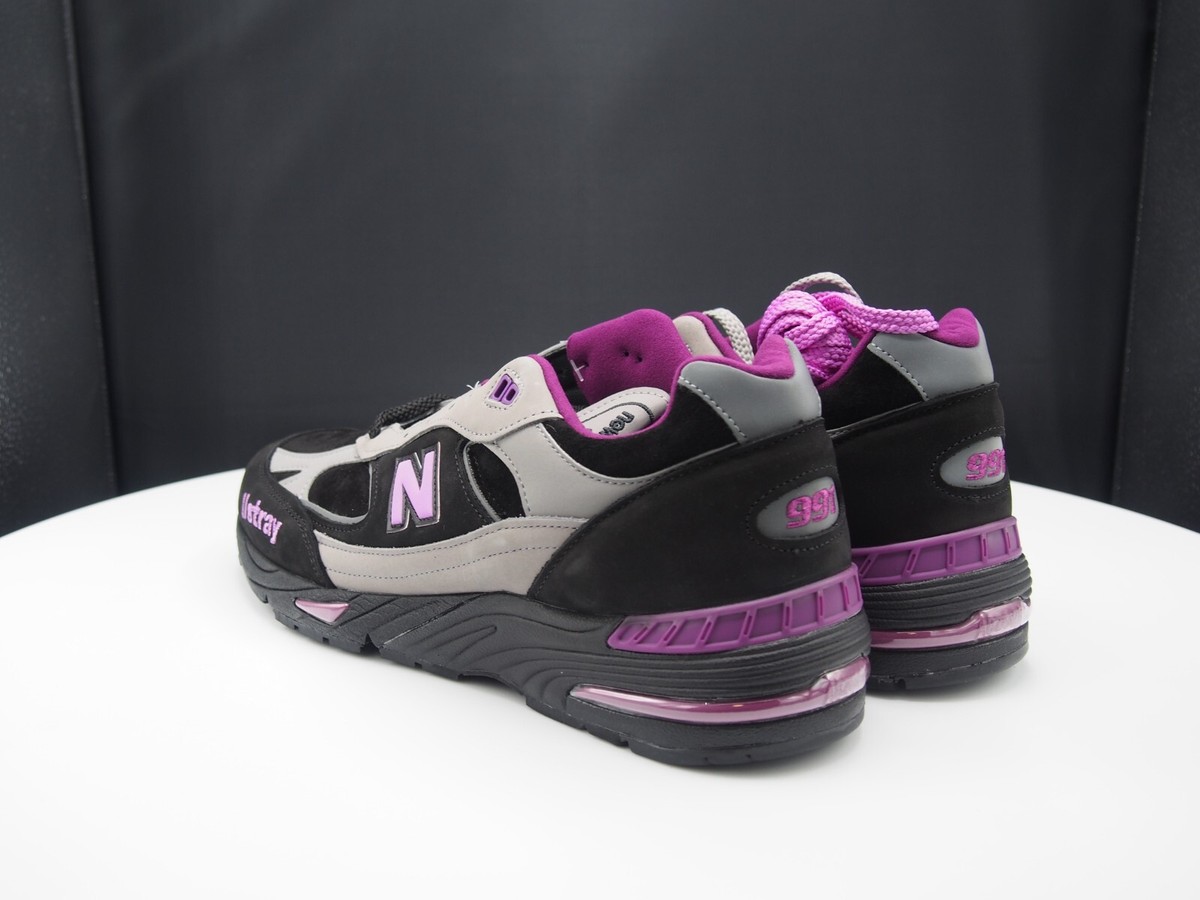 New Balance x Stray Rats 991 