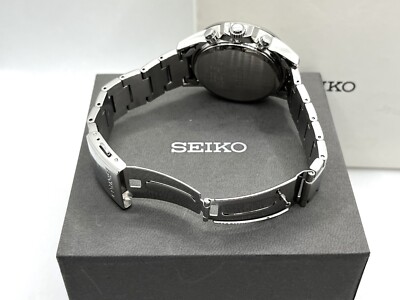 SEIKO Spirit Solar Chronograph Men's Wristwatch Panda-Dial