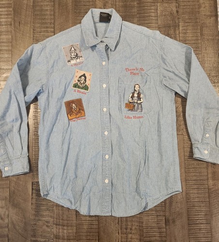 Wizard Of Oz Jean Shirt Women Size Small light blue Embroidered long sleeve