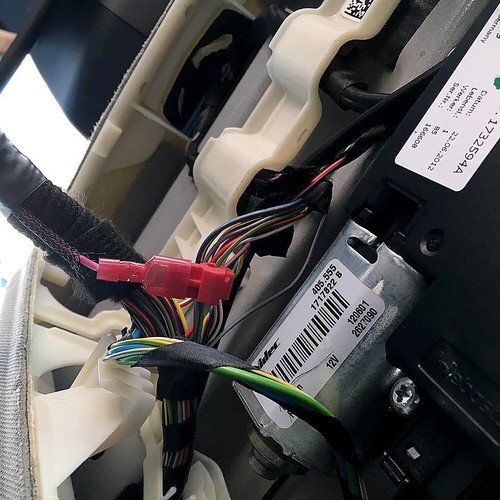 Wire Terminals T-Tap Splice Connectors Kit 120 Pcs Auto Marine Home - Picture 9 of 10