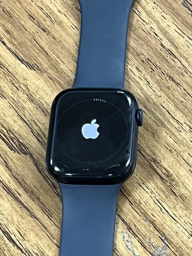 Apple Watch Gen 7 Series 7 45mm Midnight Aluminum - Midnight Sport Band 32gb