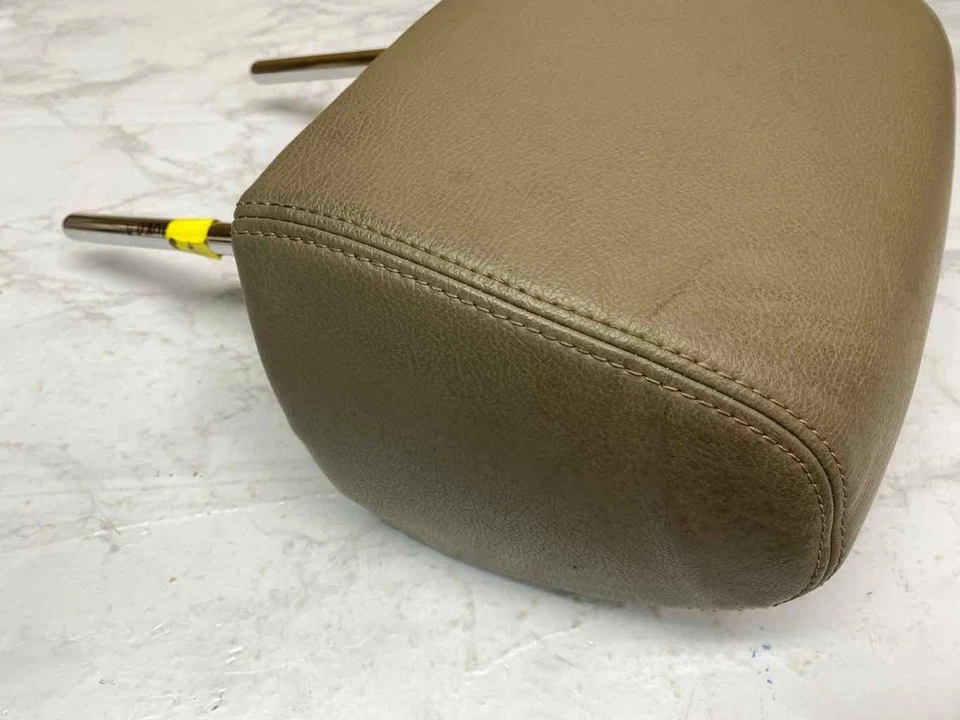 GMC Yukon front headrest 2015 to 2020 tan leather left or right side 23174197 - Image 4 of 4