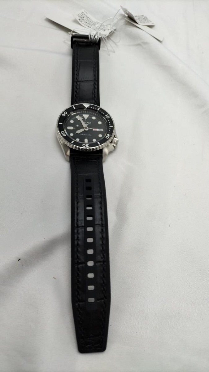 SEIKO 5 4R36-07G0 Men's Automatic Black Dial Watch Japan