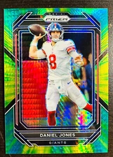 2022 Panini Prizm Daniel Jones GREEN Hyper Prizm Card SP #/175 NY Giants Star!