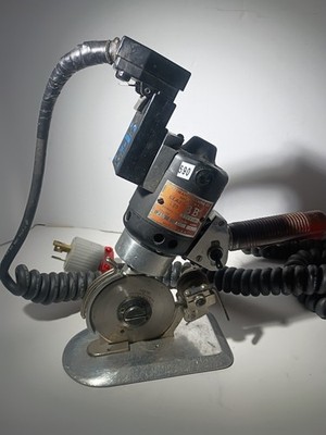 Rotary-knife cutting machine Eastman Class 125 Bb