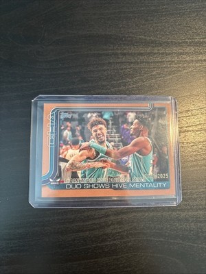 Duo Shows Hive Mentality 21 /2025 Topps Basketball #283
