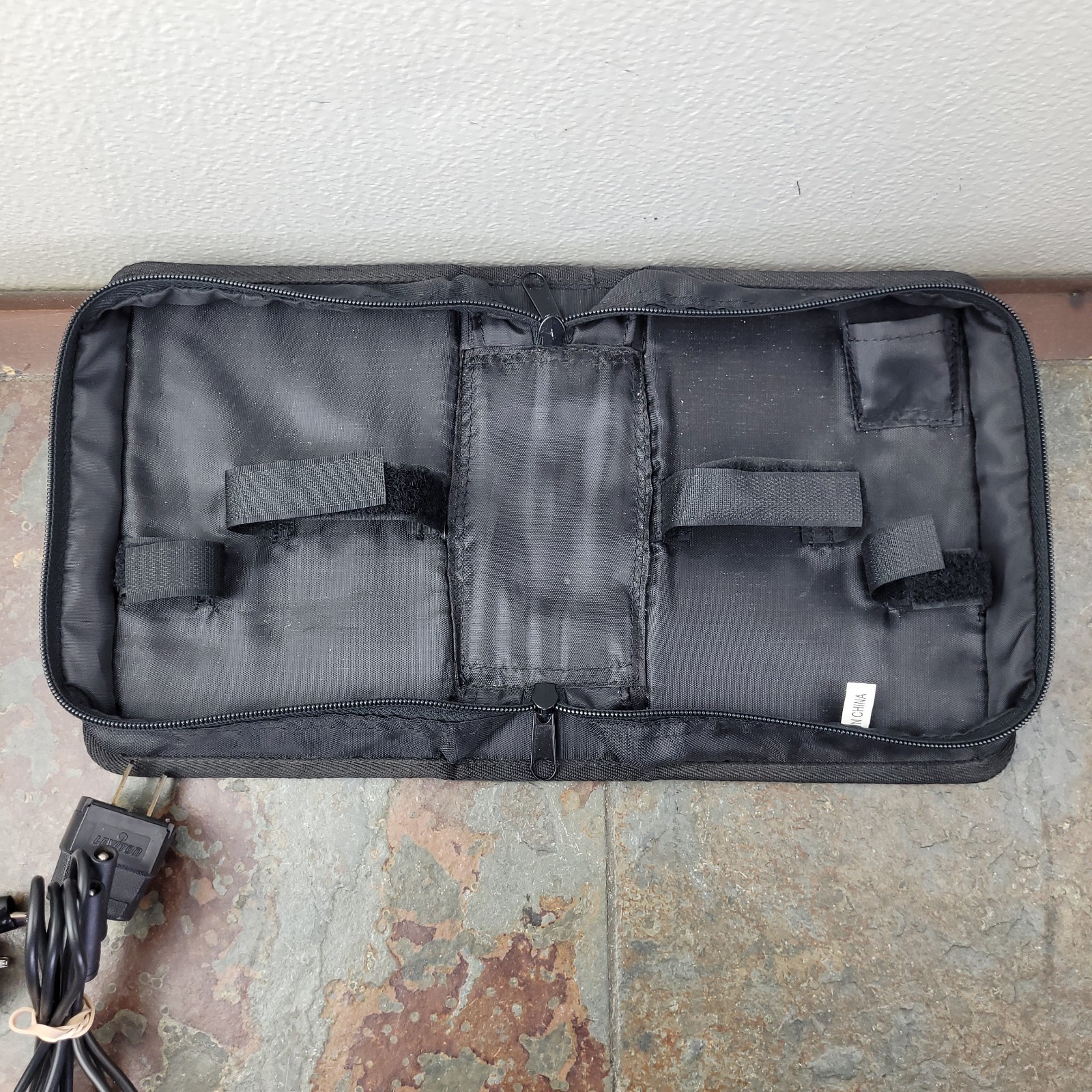 Pasar Amprobe AT-1000 Advance Wire Tracer Kit R1000 X1000