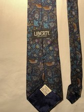 Liberty Unique Bird Floral Print Men’s Tie 100% Silk Blue Made In USA