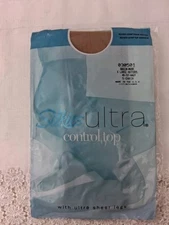 Silkies Ultra Control Top Pantihose Nylons  Size Queen Nude