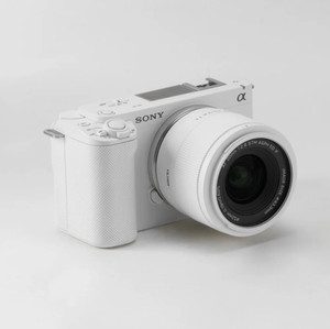 VILTROX 20mm F2.8 Auto Focus Full Frame Lens Sony E mount A7 A7R4 A7S A9 A1 A7C