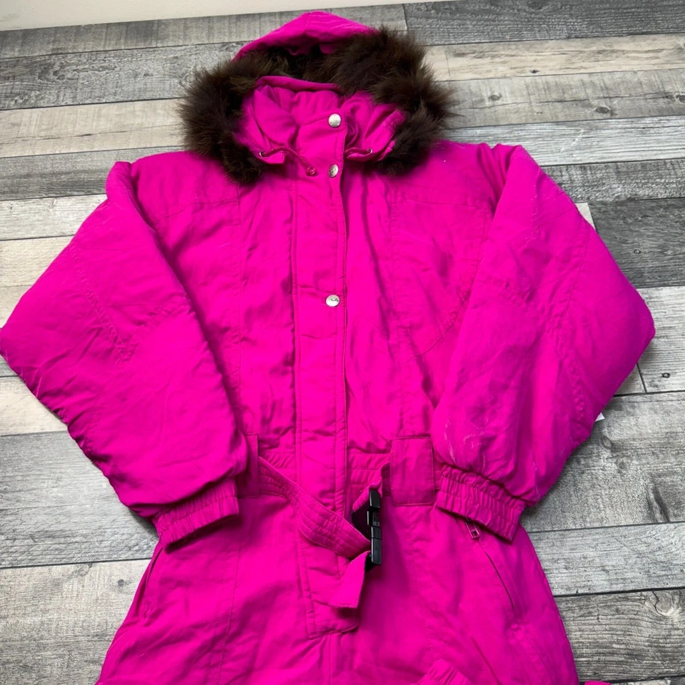 Traje de esquí Fila Magic Line de una pieza años 90 retro traje de nieve con capucha rosa para mujer pequeño Foto 3 de 4