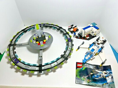 LEGO Space LOT: Swarm Interceptor 70701 Alien Mothership