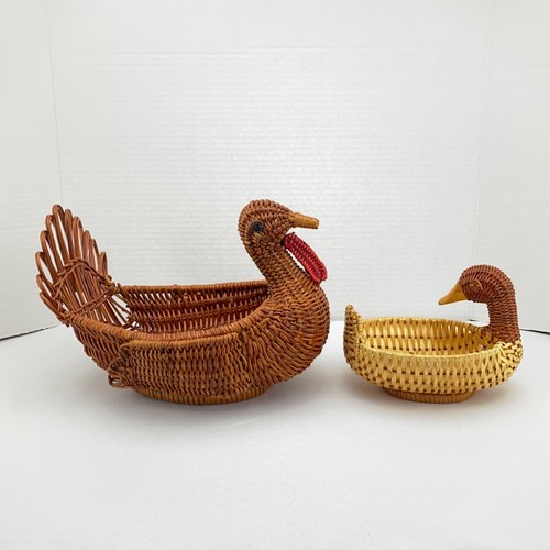 Vintage Woven Wicker Turkey Basket & Duck Basket Turkey Duck Planter_Lot of 2 - Picture 9 of 12