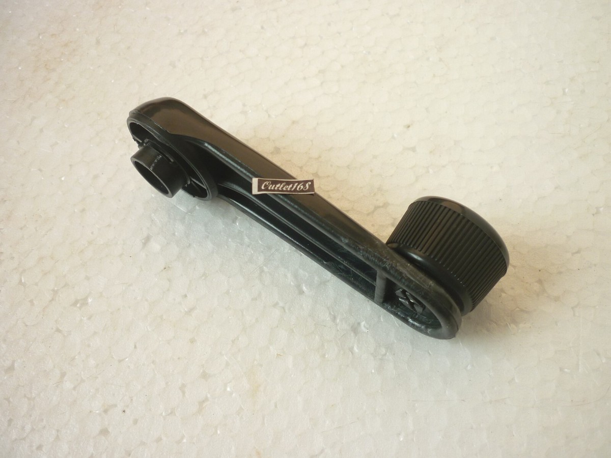 1pc OEM Suzuki 82960-82000 Black Handle Door Wind Window Regulator