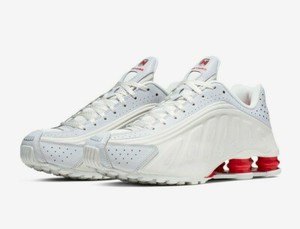 nike shox r4 platinum