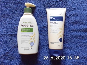 blue aveeno lotion