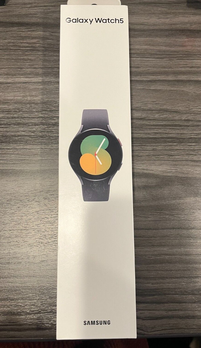 Samsung Galaxy Watch5 40mm Sport Band Graphite Unlocked Smartwatch