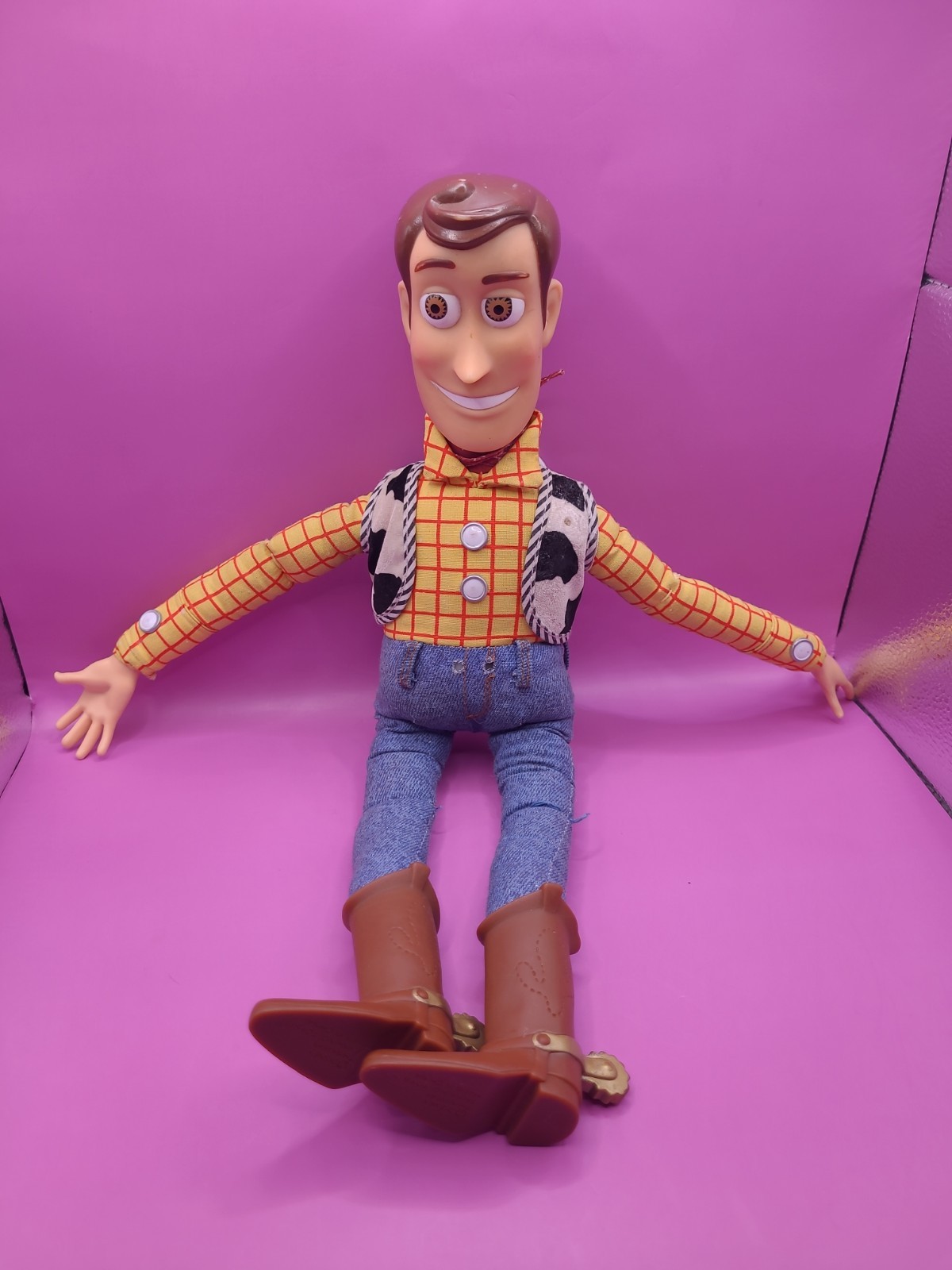 1995 Vintage Disney Toy Story Talking Woody Pull-String Doll Thinkway Toys 62943