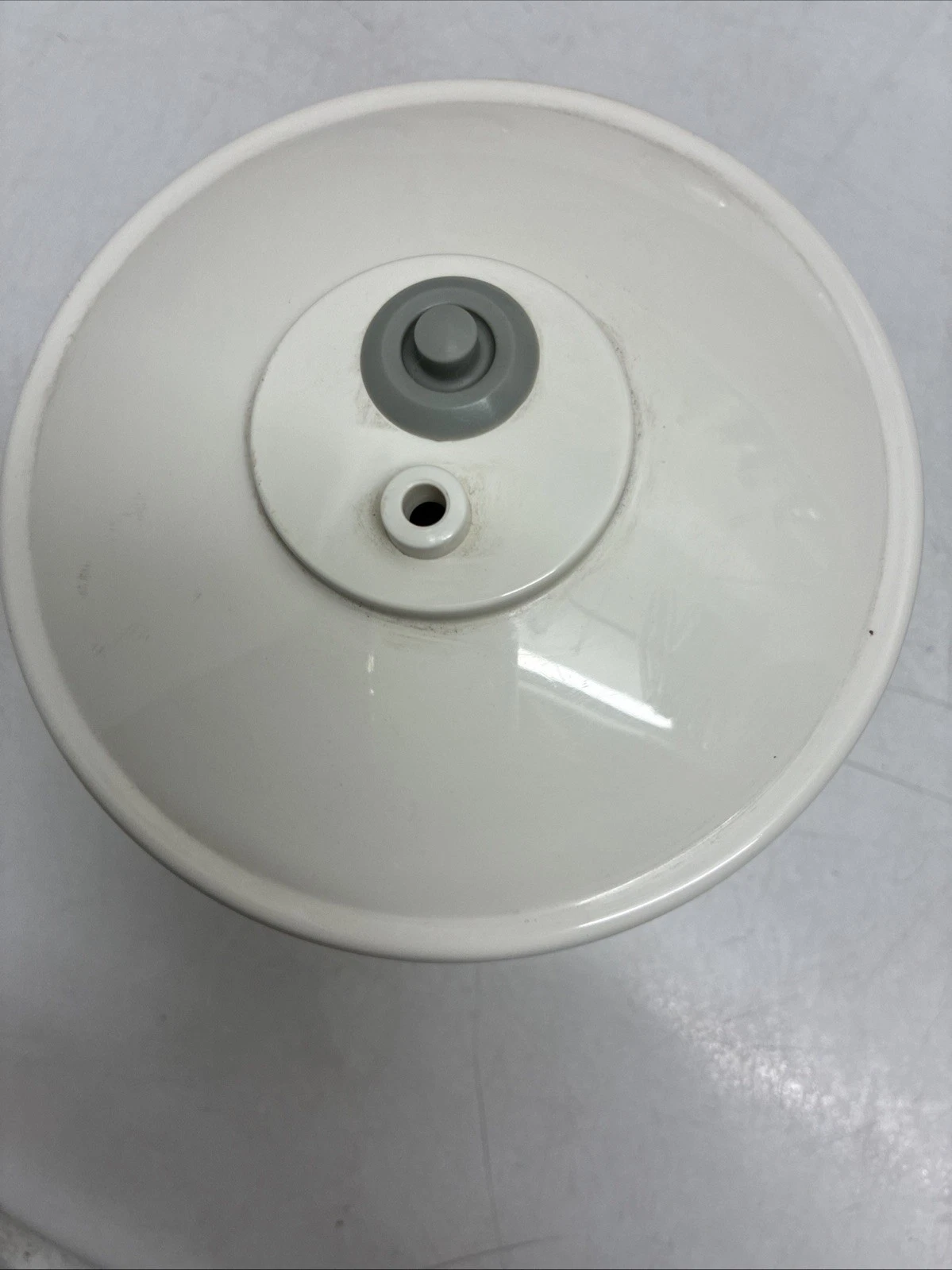 FoodSaver KY-123 Snail Vacuum Seal Canister Container 25 oz Smoke Tint