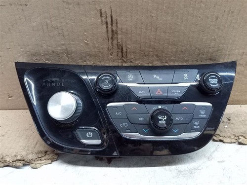 Temperature Control Front 3 Zone Temperature Control Fits 18-20 PACIFICA 194124