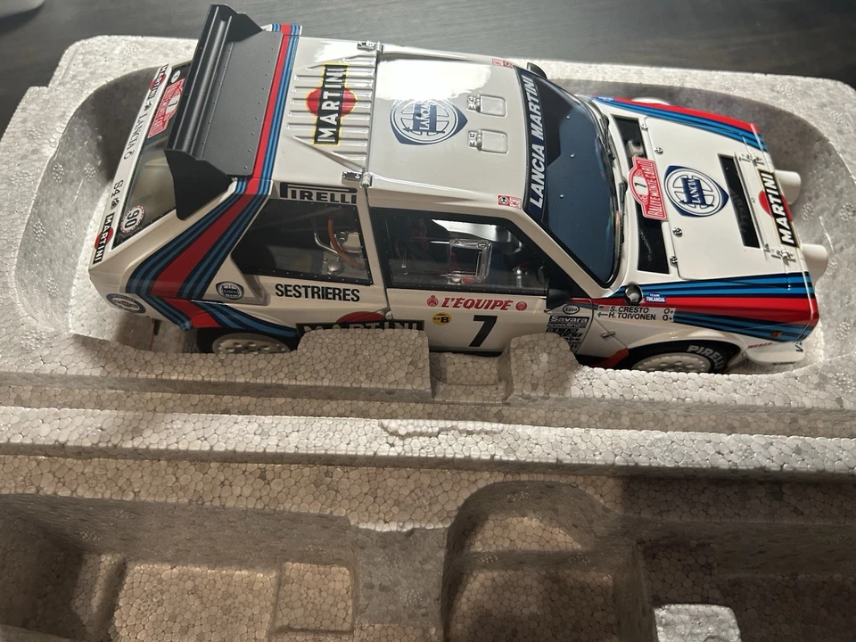 Lancia Delta S4 Montecarlo WINNER 1986 Autoart Signature Series 1/18 NEW!!! - Imagen 3 de 4