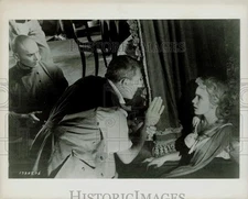 1958 Press Photo Maria Schell, Yul Brynner and Richard Brooks in movie scene.