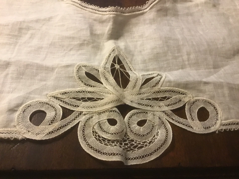 Vintage/Antique-Linen & Needlework-Collar-Ecru-19”W X 18”H-NICE-Excellent Cond- - Image 2 of 4