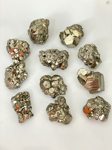 1 x Pyrite 'Fools Gold' Natural Crystal PY039 - Picture 3 of 3