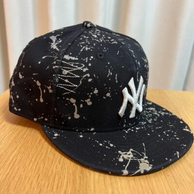 New Era New York Yankees 59Fifty OnSPOTZ Cap – Distressed Denim, Unisex Adult