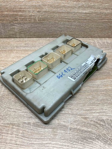 Boîtier Mémoire De Siège Pour Chrysler Voyager IV - Référence Mopar P05082044AA, Occasion Fonctionnel