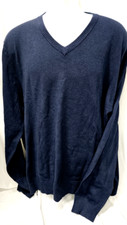 SIMPLY STYLED MEN'S V-NECK FINE GAGE LIGHTWEIGHT NAVY SWEATER SMALL