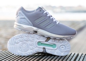 fotos de los ultimos zapatos adidas