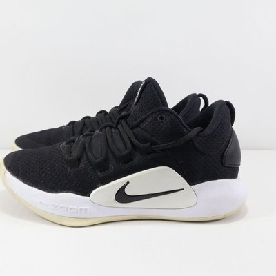 NIKE \