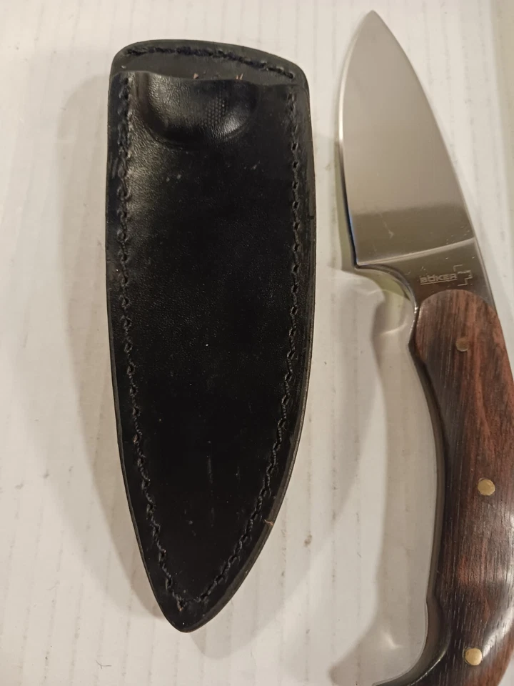 BOKER Modelo 440C 1170 Hoja Fija Mango Madera con Cuero Foto 3 de 4