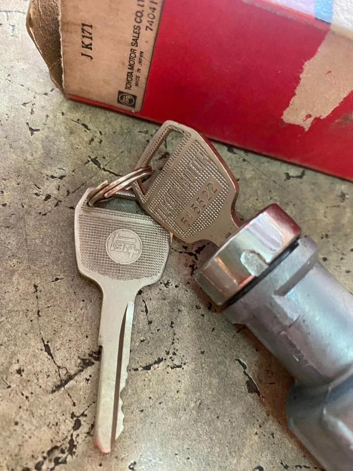 INTERRUPTOR DE ENCENDIDO ARRANQUE APTO PARA TOYOTA CORONA RT40 41 Rt43 Nos Japón Foto 4 de 4