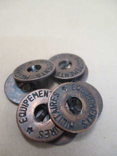 Lote de botones militares, mixtos, europeos e ingleses, lote de 8+, vintage, antiguos - Imagen 9 de 10