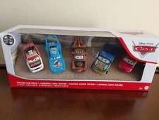 Disney Pixar Cars 2021 Metal Piston Cup Race 5 Pk, T.G, King, Mater, Dexter, Kit