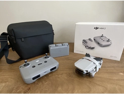 DJI Mini SE Drone Fly More Ready To Fly Vlogger Combo