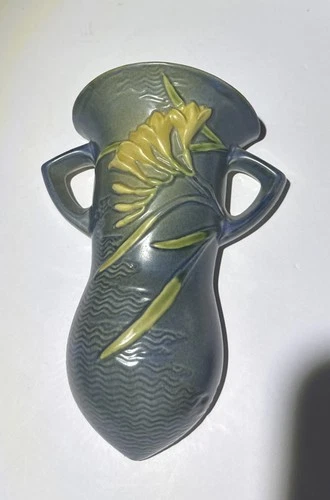 Vintage Roseville Pottery “Freesia 1945” Wall Pocket Vase #1296-8