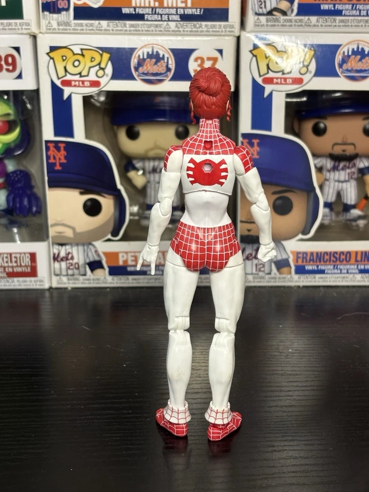 Marvel Legends The Amazing Spider-Man - Renueva tus votos - Spinneret Mary Jane Foto 3 de 3