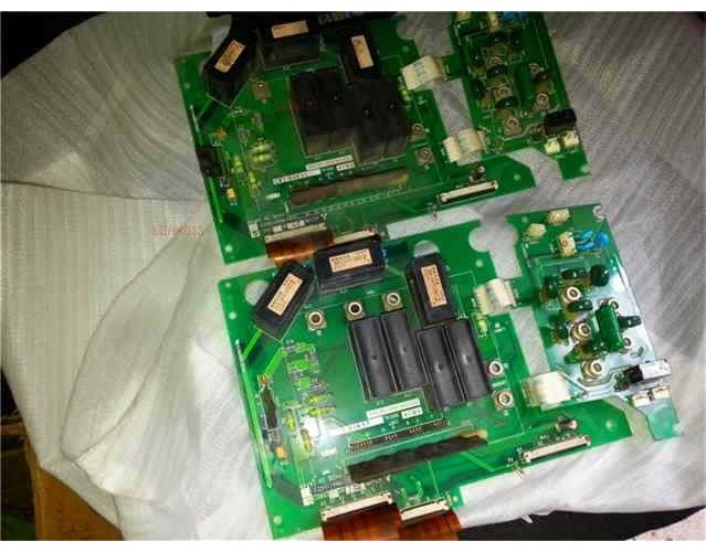 Usado y prueba A200 A240 18.5kw 22kw BC186A113G53/EMS *p0