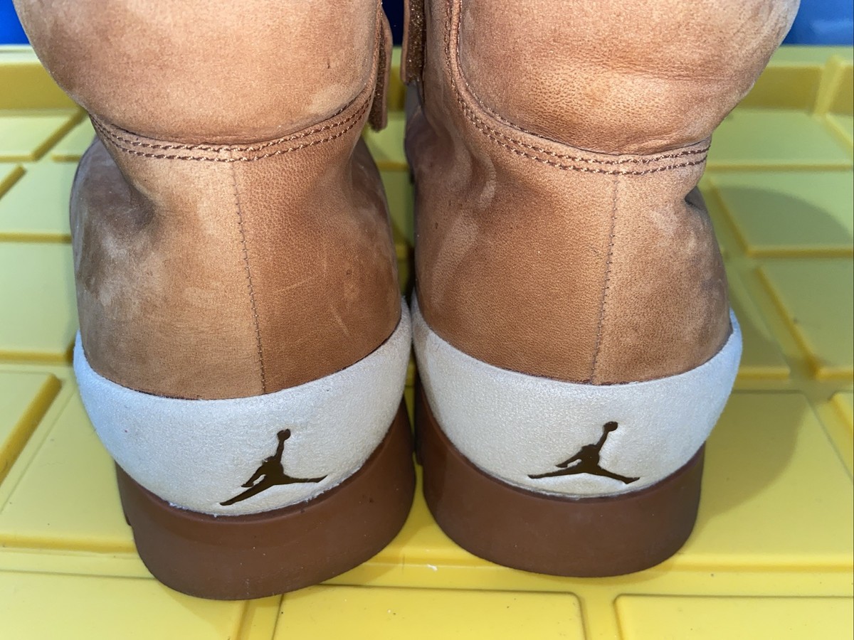2005 Jordan Boss Boot ‘Dark Cinder/Linen-Vapor’ Size 12  Used Vintage Retro Rare Jordan Boss Boot  main image 3