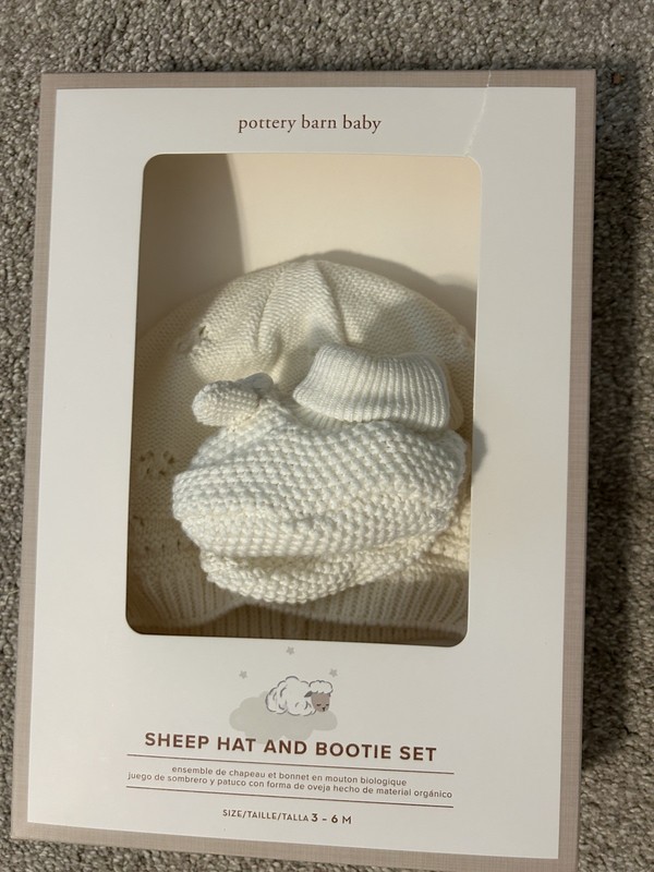 Pottery Barn Baby Sheep Hat And Bootie Set, Size 3-6 Months