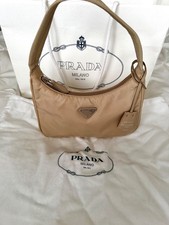 Prada re edition 2000 Nylon bag