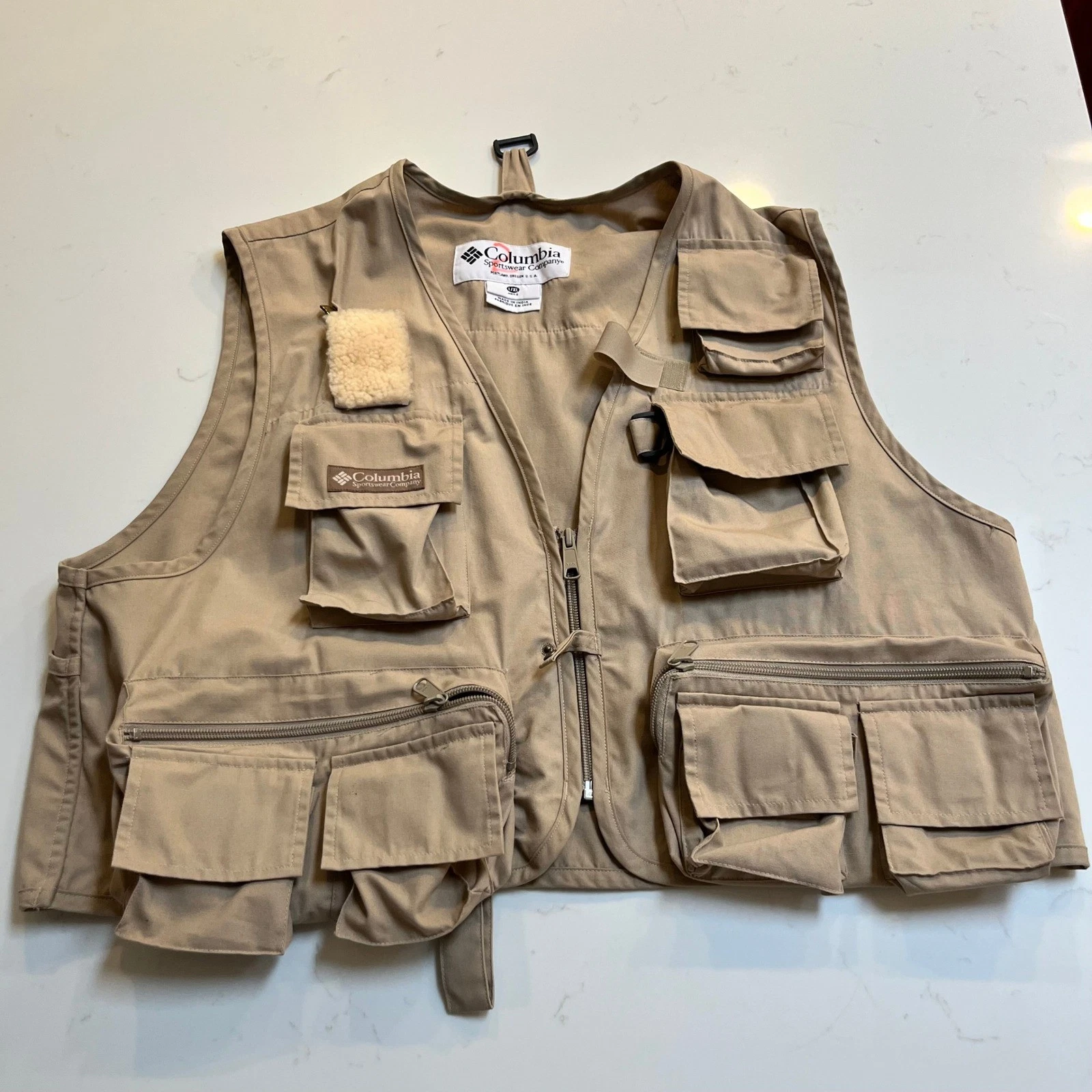 Vintage Columbia Sportswear Tactical Fishing Vest Mens Size Large/XL Pockets