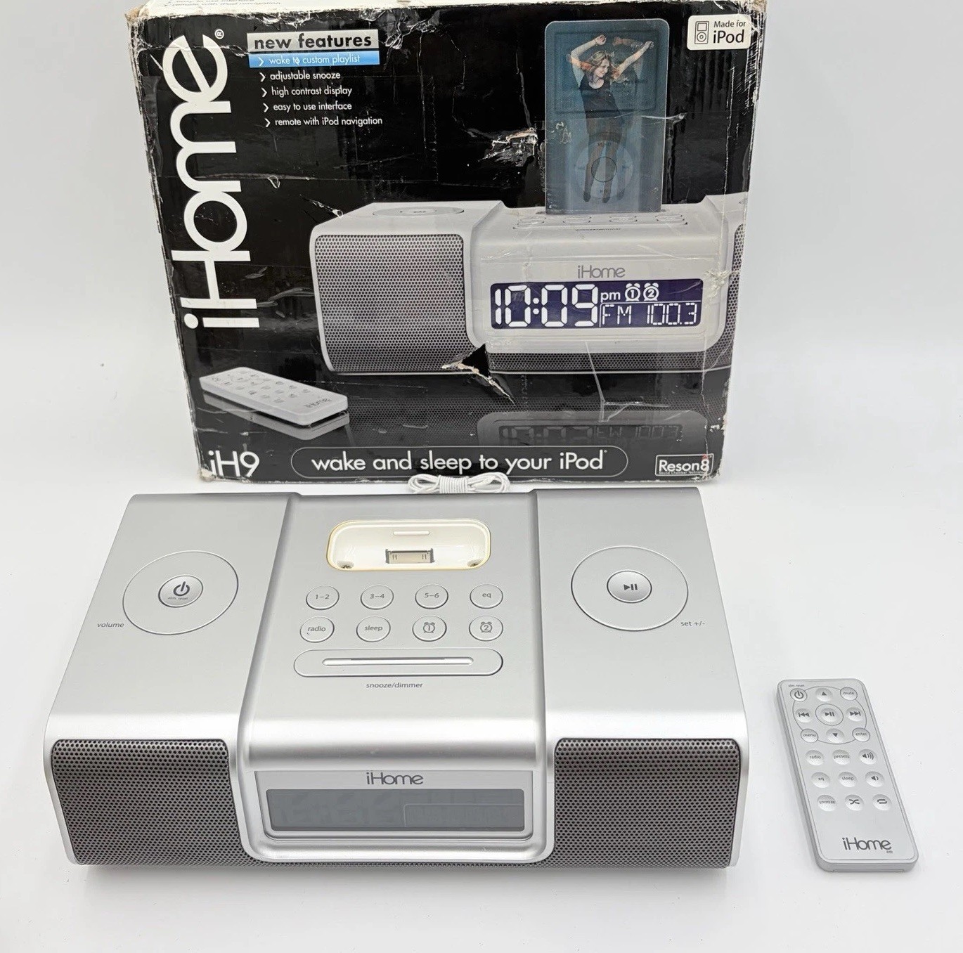 iHOME iH9 iPod Speaker Dock ALARM CLOCK Radio Remote Open Box 30-Pin
